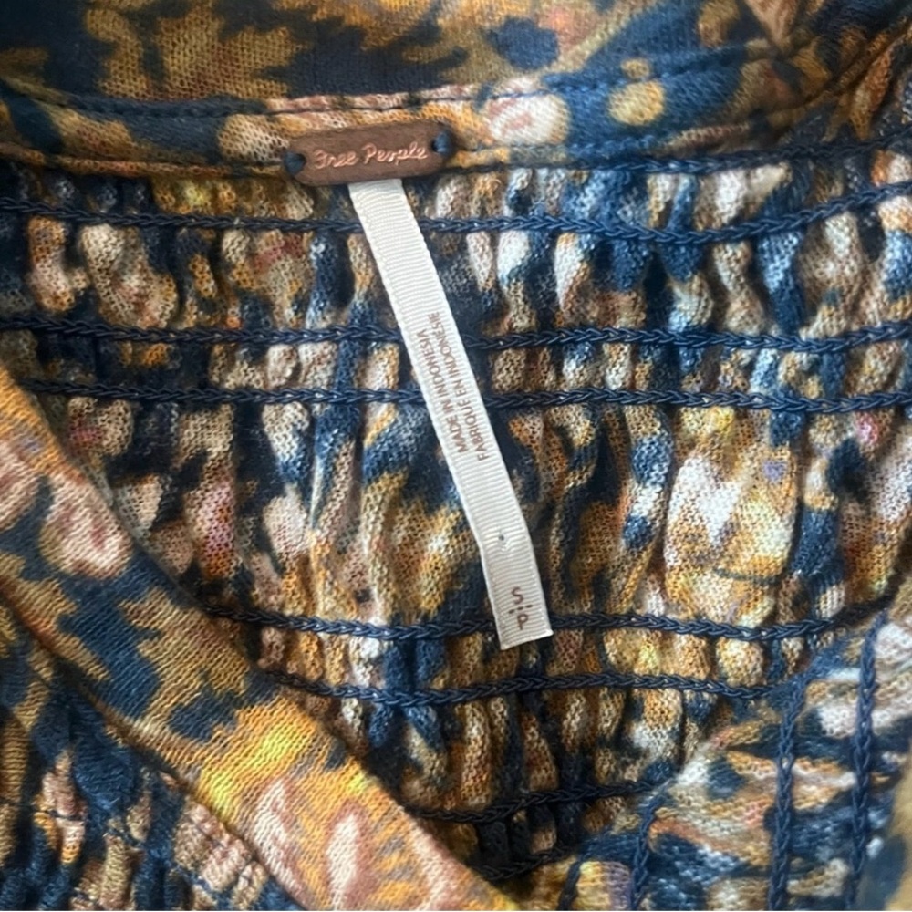 Free People Ruffled Up Top - Picture 7 of 7